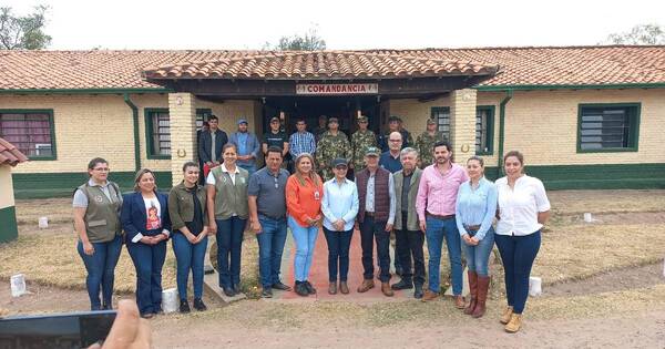 La Nación / Gobierno asiste con víveres a comunidades indígenas de Pozo Colorado