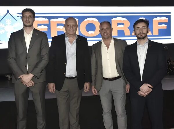 Brindis aniversario de Frío-Raf por sus 60 años de exitosa trayectoria - Sociales - ABC Color