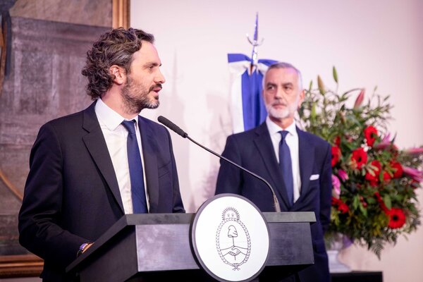 Hidrovía: Cafiero asegura que “llevan adelante con éxito una negociación técnica”