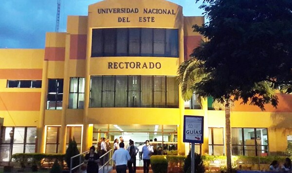 Expulsiones, multas, heridos y suspensiones tras bifurca en torneo universitario del Este - La Tribuna