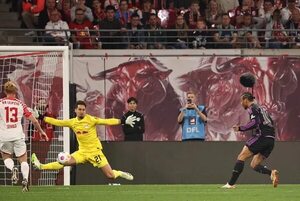 El Bayern salva un empate pero no logra la remontada y el Leverkusen es líder - Fútbol Internacional - ABC Color