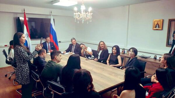 Becarios paraguayos en Rusia buscan mayor apoyo de autoridades