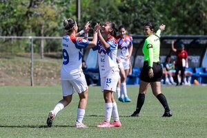 Olimpia, Guaraní, Libertad/Limpeño y Cerro, las finalista de Fútbol Femenino - Fútbol - ABC Color