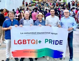 Marcha de la comunidad TLGBI+: exigieron igualdad durante movilización en Asunción  - Nacionales - ABC Color