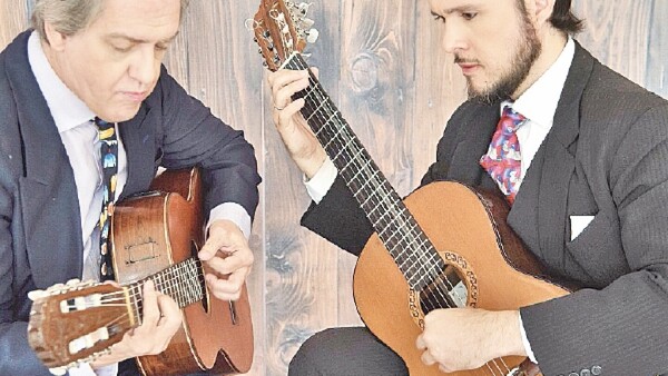 Show de guitarra y tango para disfrutar en familia