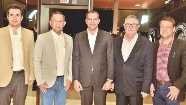Lanzamiento de libro sobre el mundo rural
