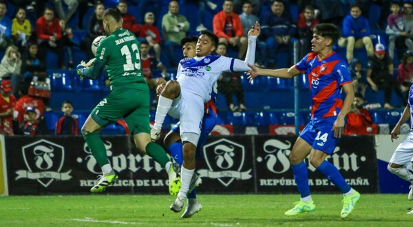 Versus / Cerro Porteño buscará un poco de venganza ante el peligroso Ameliano