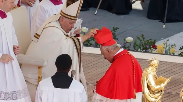 Papa nombra 21 cardenales y les recuerda que “deben ser como una orquesta” | 1000 Noticias