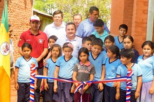 REPARARON EL TECHO Y REALIZARON PINTURA EN ESCUELA DE CARLOS ANTONIO LÓPEZ - Itapúa Noticias