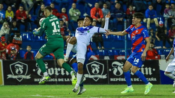 Cerro Porteño busca revancha ante Ameliano