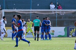 Versus / El 24 de Setiembre pierde la categoría y Atyrá se queda con la soga en el cuello