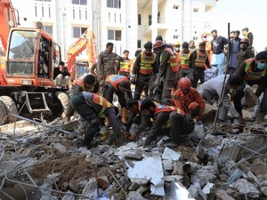 Se elevan a 54 los fallecidos tras atentado en Pakistán