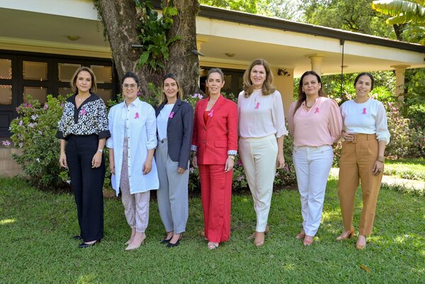 Primera Dama lanza campaña "Octubre Rosa" de lucha contra el cáncer de mama - ADN Digital