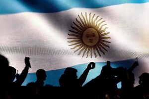 Escándalo en el oficialismo horas antes del debate preelectoral en Argentina - Mundo - ABC Color
