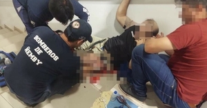 Asalto y tiroteo en supermercado de Ñemby dejó cuatro guardias heridos y pérdidas millonarias