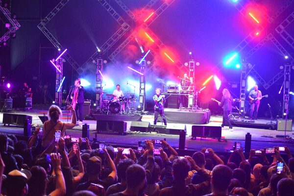 Reciclarte 2023: Artistas nacionales e internacionales hicieron vibrar a un público sediento de rock - Te Cuento Paraguay