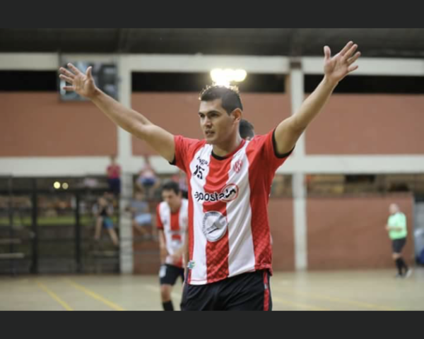 Jugador muere al caer de biciclo