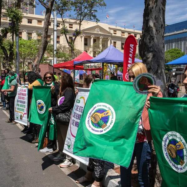 Salieron a exigir aborto legal en Paraguay