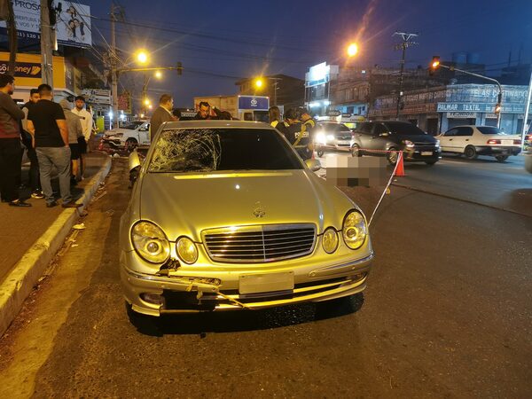 Adolescente muere, tras ser embestido por un automóvil - trece