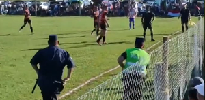 Violenta agresión a árbitro durante partido de fútbol en San Pedro del Paraná