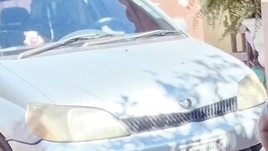 Robaron su auto en Clínicas: “De milagro no perdí mi bebé”