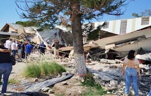 México: derrumbe del techo de una iglesia deja 10 muertos y 60 heridos | 1000 Noticias