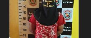 Acusó a excompa de "morderlo" para que lo echen: lo garroteó y casi abusó de la pareja