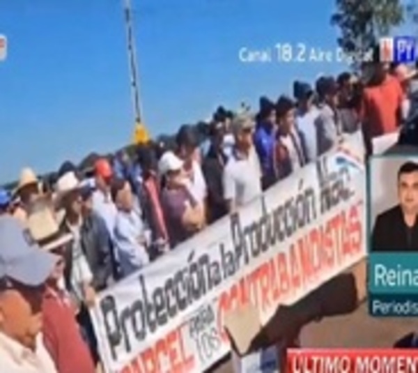 Agricultores se manifiestan contra el contrabando - Paraguay.com