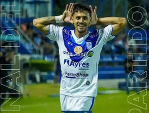 Elvio Vera aclara: "Todos mis goles yo festejo así" · Radio Monumental 1080 AM