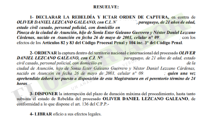 Libran orden de captura internacional para Oliver Lezcano, policía imputado por la muerte de Líder Ríos