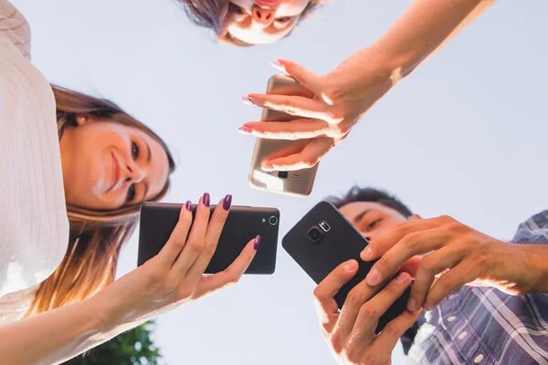 30 años del primer ‘smartphone’ ¿cómo era aquel dispositivo? - Estilo de vida - ABC Color