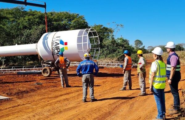 Casi 3.000 familias accedieron a sistemas de agua potable y empedrados