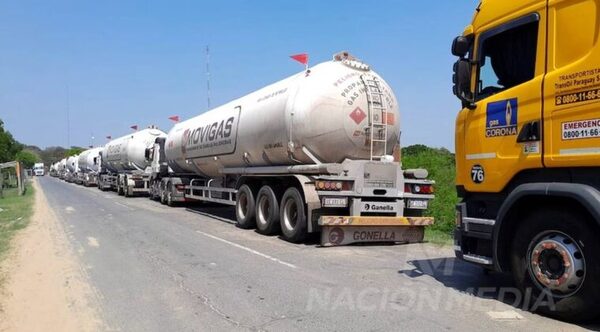 ARGENTINA VUELVE A CARGAR GAS A CAMIONES PARAGUAYOS - Itapúa Noticias