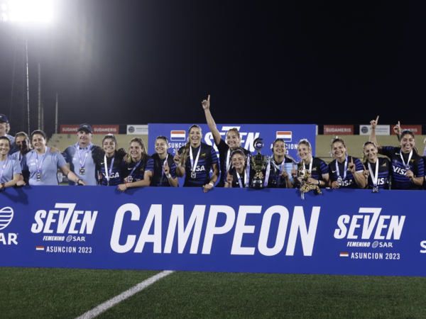 Versus / Argentina cumple con los pronósticos