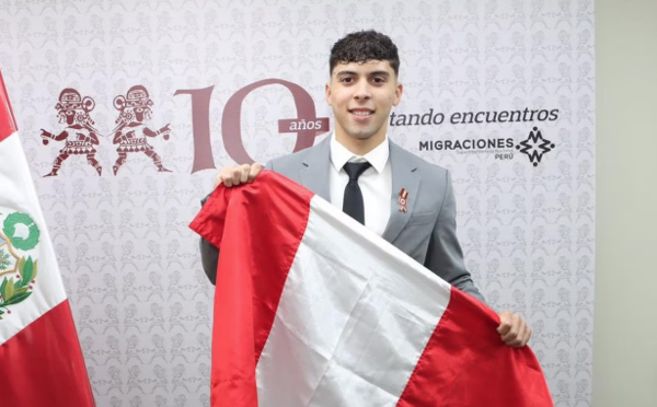 Versus / Selección de Perú convoca a un joven atacante paraguayo