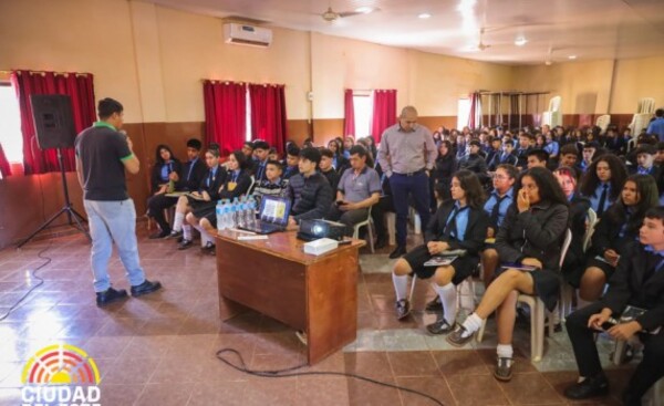 Campaña de concienciación sobre el Medio Ambiente en escuelas de CDE