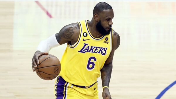 LeBron James: "Todavía me queda mucho en el tanque"