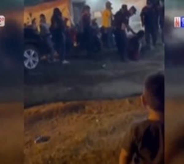 Adulto mayor fue agredido violentamente por policías - Paraguay.com