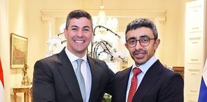 Santiago Pe帽a se re煤ne con el ministro emirat铆, Abdullah bin Zayed Al Nahyan en la que abordaron como tema principal la negociaci贸n entre Mercosur y EAU - Revista PLUS