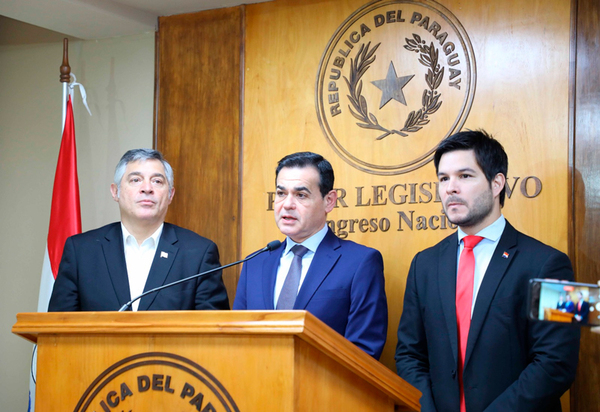 Ministros presentan nota reversal ante el Congreso: UE ya no costeará kits ni alimentos escolares