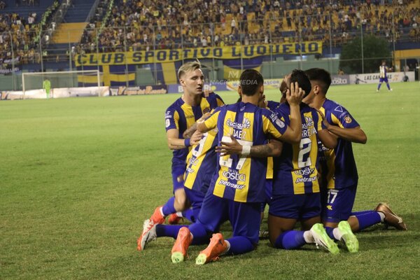 Versus / ¡Agónico triunfo de Sportivo Luqueño en un partido directo!