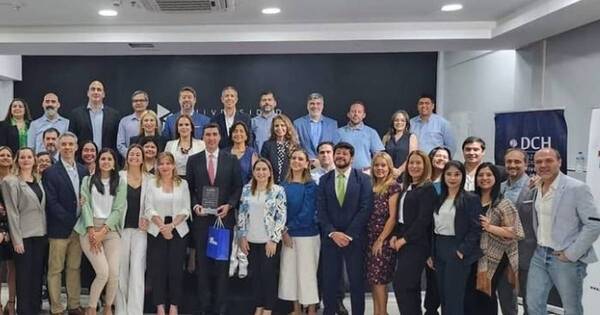 La Nación / Realizaron exitosa reunión de líderes de RR. HH.