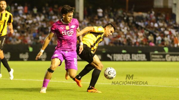 Libertad y Guaraní reparten puntos en electrizante duelo