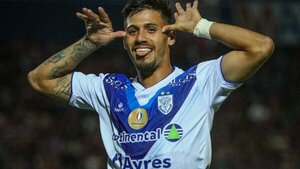 Una visita llena de polémica tuvo Ameliano a La Nueva Olla