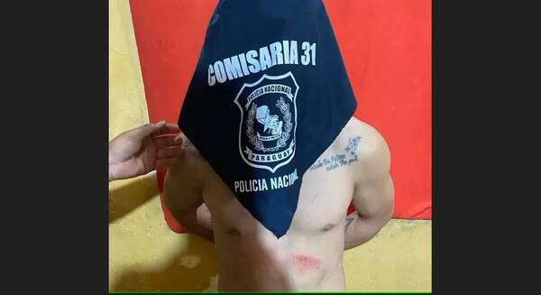 Quiso escapar de la poli y se escondió ¡en la cama de una doña!