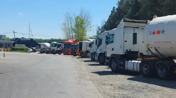 Argentina autoriza provisión de gas a camiones paraguayos
