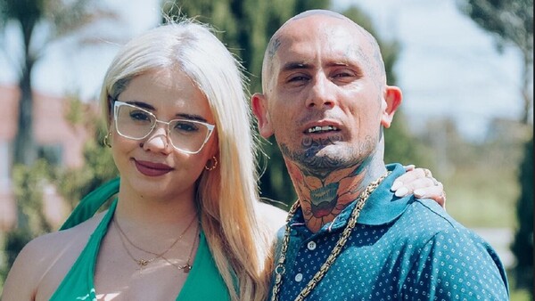 "¿Te querés comprometer conmigo?", le preguntó su novia al cantante de Ke Personajes