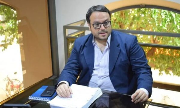 Enjuiciamiento contra magistrada Mosqueira sigue estancado - PDS RADIO Y TV