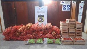 PRODUCTOS FRUTIHORTÍCOLAS SON DECOMISADOS EN EL RESGUARDO ADUANERO DE ENCARNACIÓN