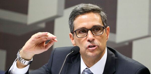 Brasil proh铆be por ley las tasas de inter茅s abusivas de las tarjetas de cr茅dito - Revista PLUS